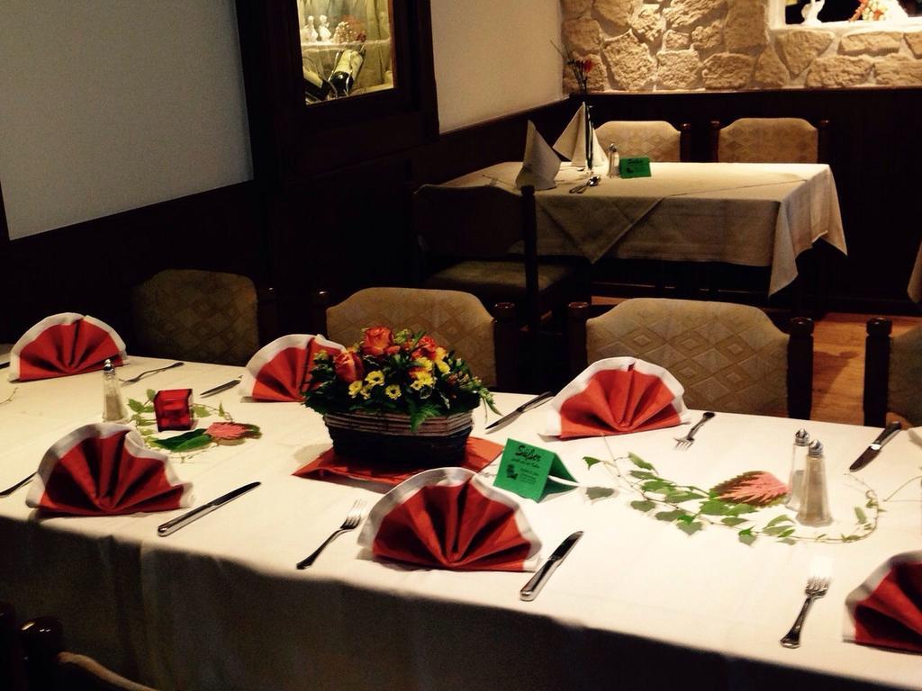 Hotel Die Post أوفنباخ المظهر الخارجي الصورة