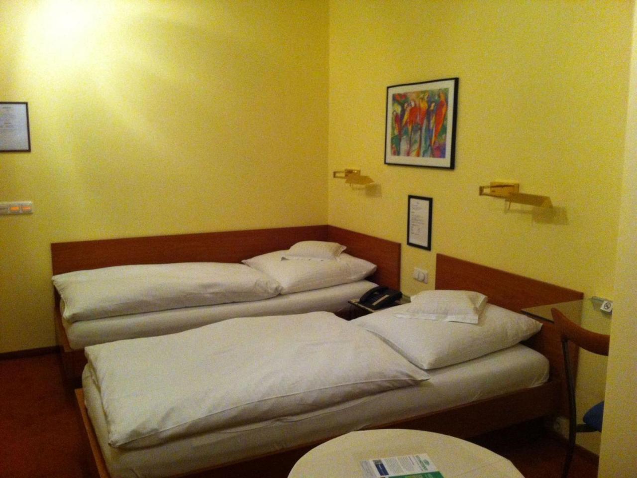 Hotel Die Post أوفنباخ المظهر الخارجي الصورة